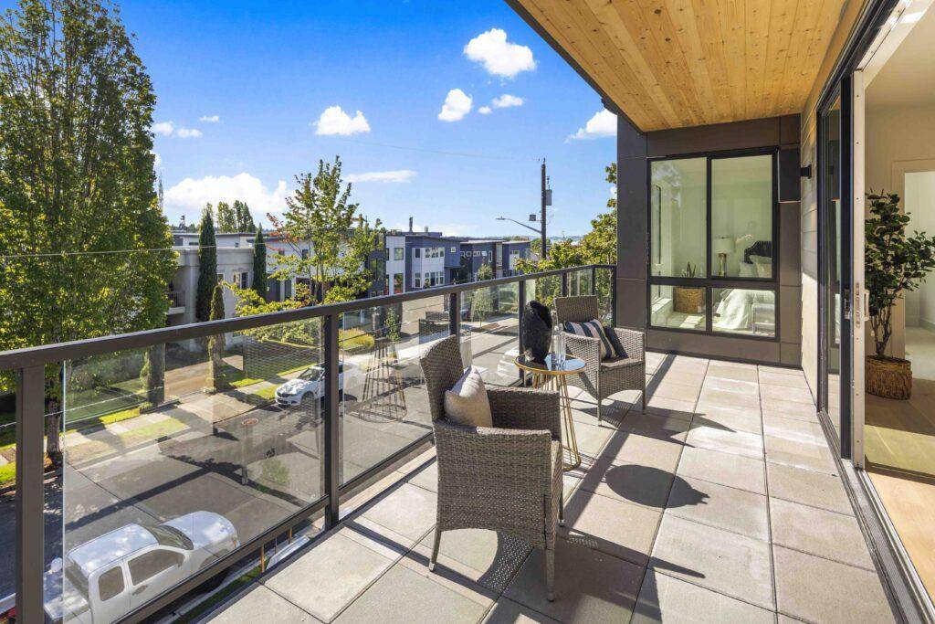 Steeple Rock Condominiums in Downtown Kirkland Celebrates Grand Opening With First MoveIns