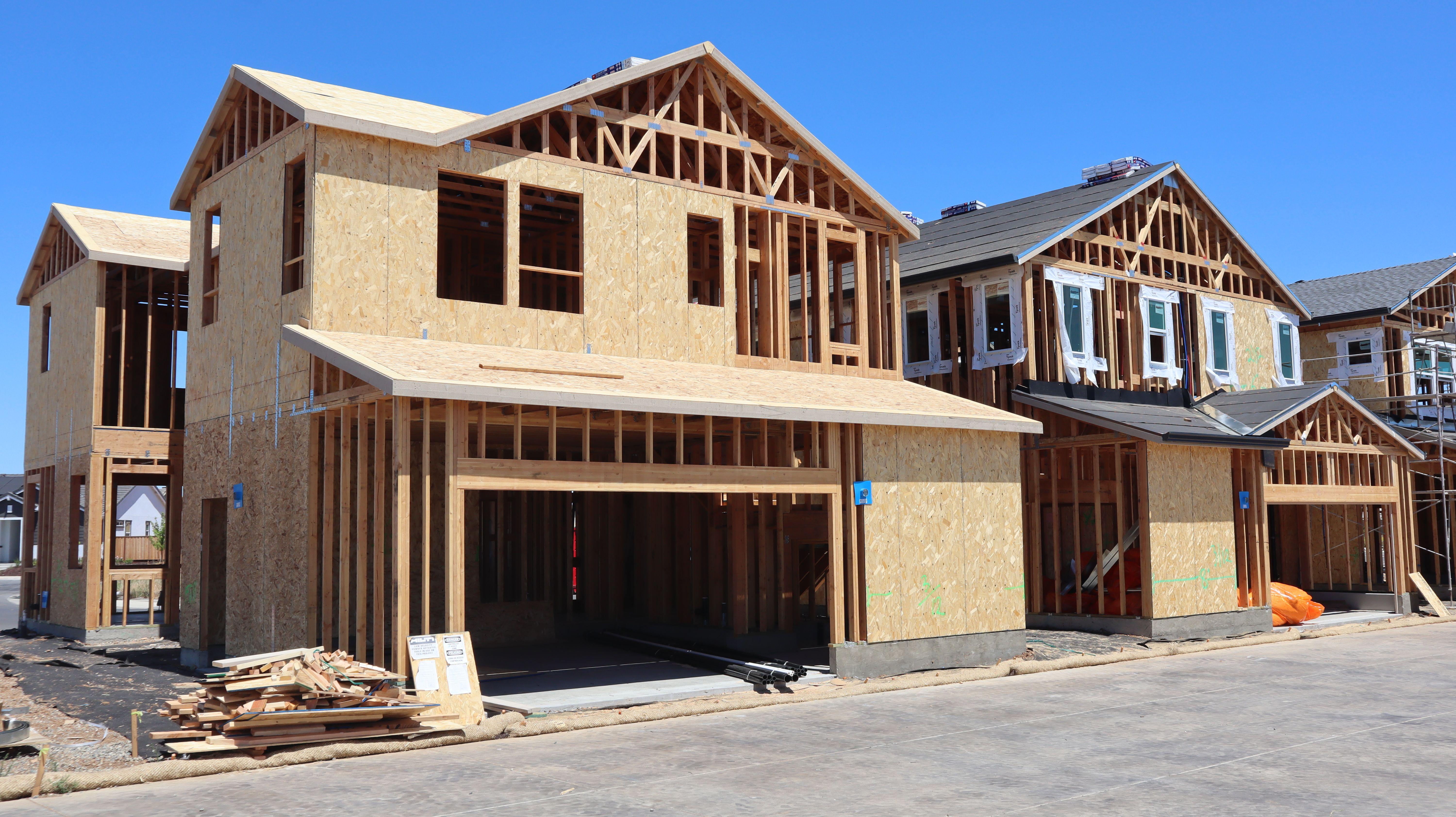 Residential construction spending up 1.8% year-over-year