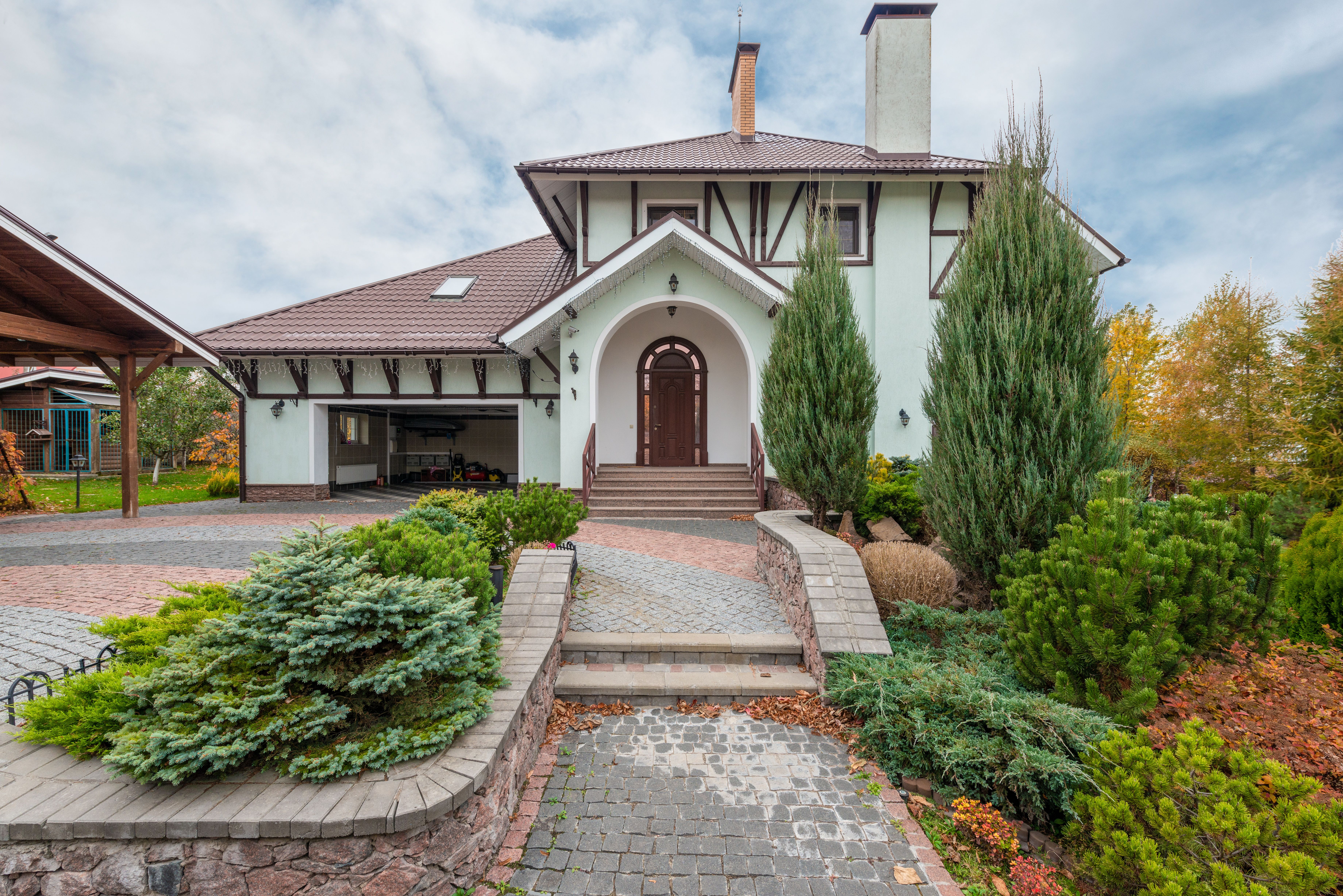 The importance of curb appeal in home purchases