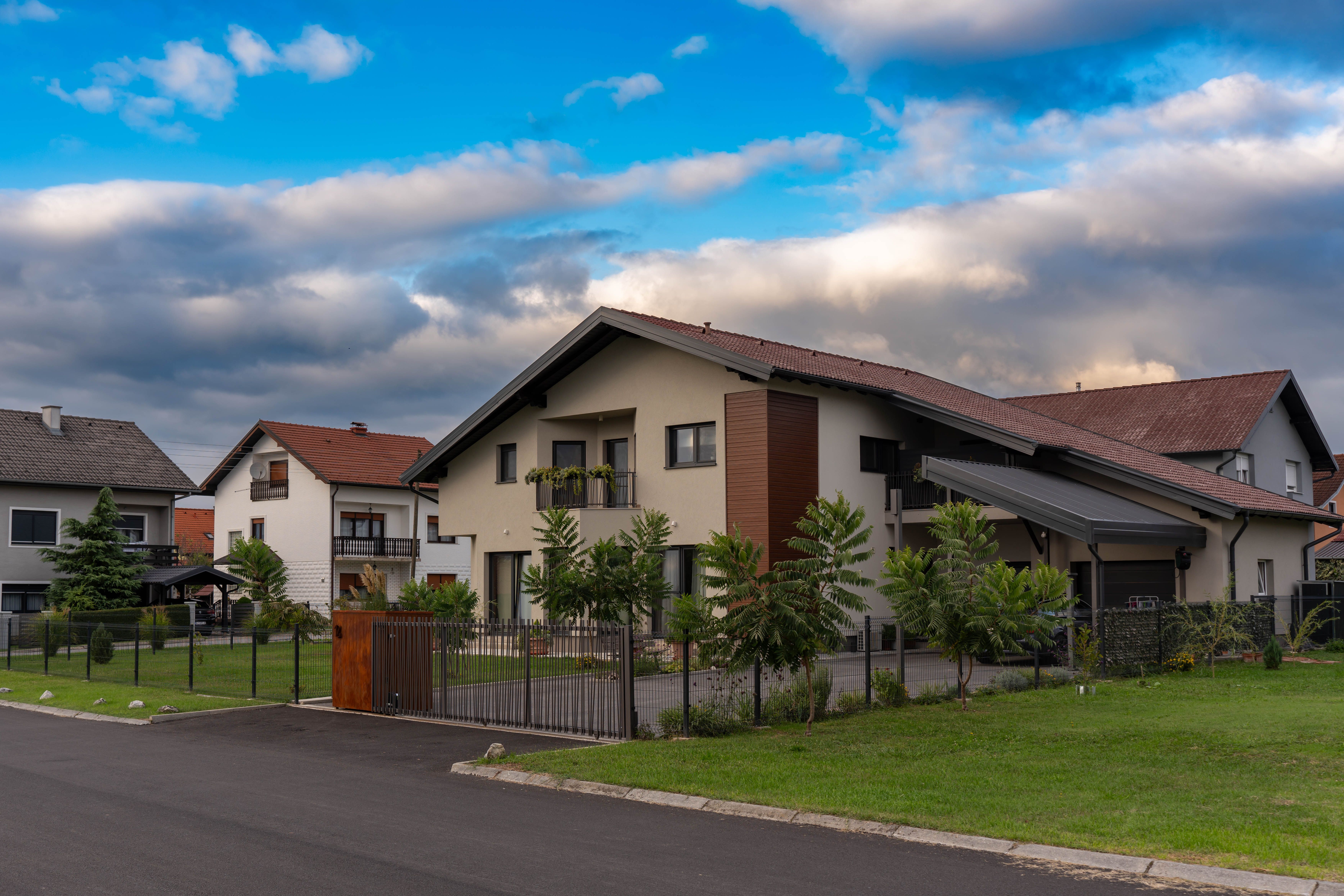 Mortgage rates average 7.28%